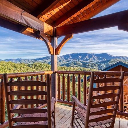 Living The Dream Villa Gatlinburg Exterior photo