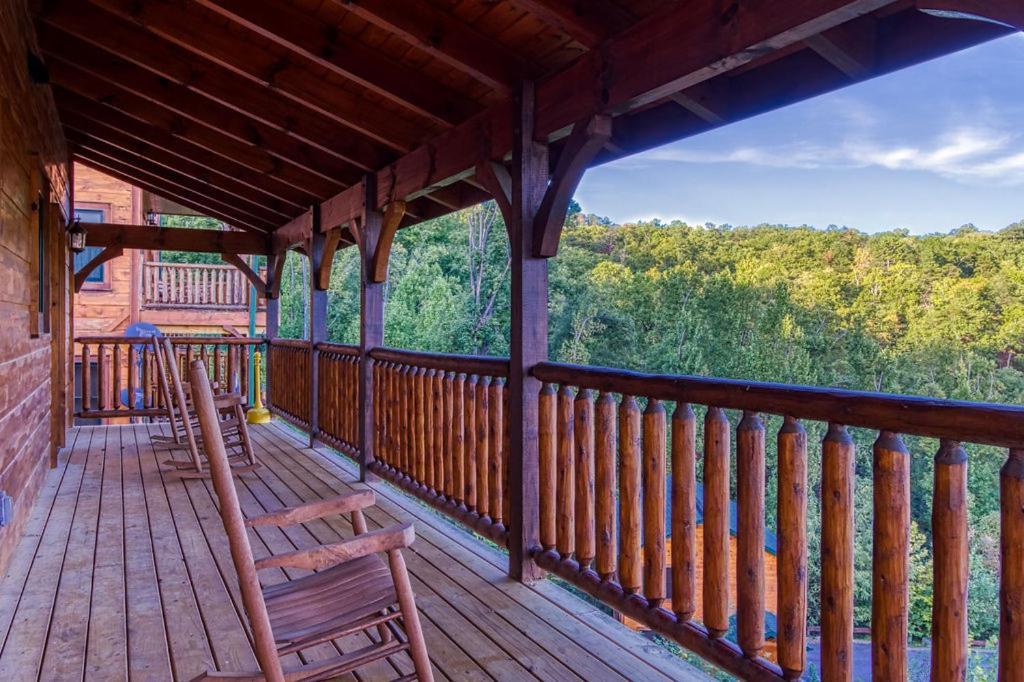 Living The Dream Villa Gatlinburg Exterior photo